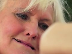 Belle grosse femme bgf, Gros seins, Blonde, Brunette brune, Mamie, Lesbienne, Adolescente