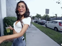 Blondine, Fetisch, Natürlichen titten, Im freien, Pov, Muschi, Kurzes haar, Tätowierung