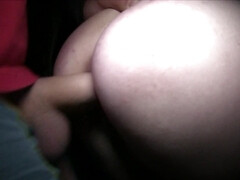 Sucer une bite, Brunette brune, Voiture, En levrette, Faciale, Hd, De plein air