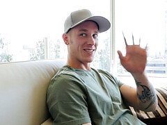 18 ans, Chambre à dormir, Noire, Tir de sperme, En levrette, Pov, Adolescente, String