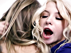 18, お尻, ベッドルーム, ブロンド, キス, オマンコ, ティーン, 三人