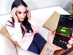 Dormitorio, Culo grande, Tetas grandes, Mamada, Morena, Estilo perrito, Peludo, Madres para coger