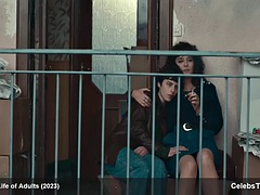 Знаменитости, На публике