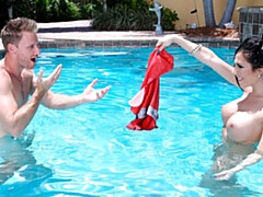 Bitchy busty brunette Jaclyn Taylor likes fucking with a massive penis