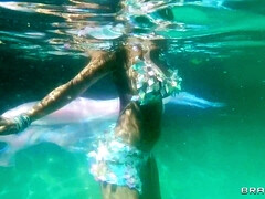 Chica, Verga grande, Morena, Tetona, Hd, Piscina, Realidad, Tetas