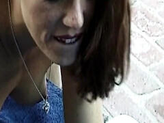 Gros seins, Brunette brune, Tir de sperme, Doigter, Hard