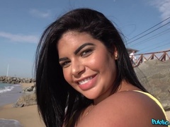 Playa, Tetas grandes, Latina, Al aire libre, Pov, Público, Cabello corto, Tetas