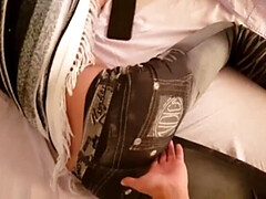 Amateur, Cul, Couple, Éjaculation interne, Fille latino, Public, Sous la jupe, Voyeur