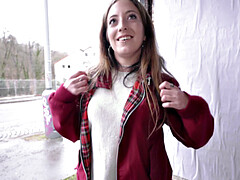 Leie, Blasen, Handjob, Im freien, Strumpfhose, Piercing, Pov, Muschi