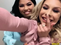 Брюнетки, Пальцем, Латиноамериканки, Лесбиянка, Лизание, Киски, Молоденькие, Сиськи