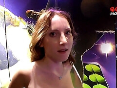 Анальный секс, Брюнетки, Зрелые, Милф, Мамочка, Натуральные сиськи, Молоденькие, Сиськи