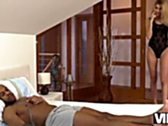 Afrikanisch, Schwarz, Blasen, Handjob, Interrassisch, Lingerie, Jungendliche (18+), Titten