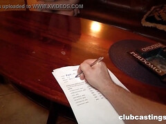 Tetas grandes, Club, Garganta profunda, Penetracion con dedos, Hd, Lamidas, Pov, Afeitado