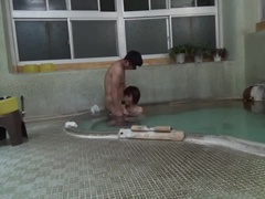 Enthousiasteling, Aziatisch, Pijpbeurt, Vingeren, Handbeurt, Japaans, Masseren, Tieten likken