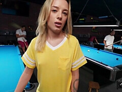 18 años, Verga grande, Rubia, Mamada, Estilo perrito, Tetas naturales, Adolescente, Tetas