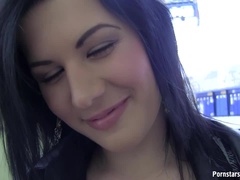 Mamada, Morena, Corridas, Desnudo, Estrella porno, Pov, Público