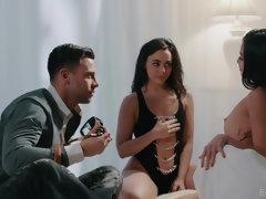 Cul, Gros cul, Gros seins, Sucer une bite, Brunette brune, Hard, Mère que j'aimerais baiser, Adolescente