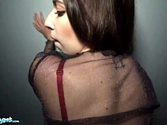 Enthousiasteling, Zwart, Pijpbeurt, Europees, Natuurlijke tieten, Orgasme, Openbaar, Realiteit