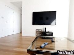 Enthousiasteling, Blond, Sperma shot, Hd, Interraciaal, Monster, Schreeuwen, Tiener