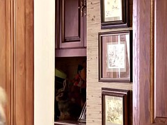 Grote mammen, Beroemdheid, Douche, Tieten likken