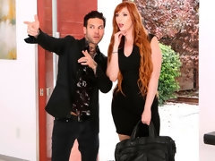 Gros cul, Gros seins, Sucer une bite, Doigter, Branlette thaïlandaise, Masturbation, Mère que j'aimerais baiser, Rousse roux