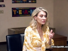 Leie, Blondine, Blasen, Hardcore, Reif, Milf, Büro, Realität