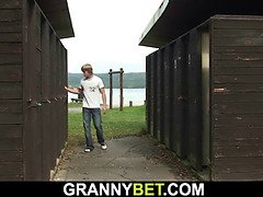 Old blonde grandma gets nailed in the public changing room