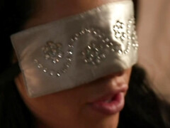 Большие сиськи, Минет, Брюнетки, Чулки, Молоденькие, Сиськи