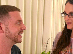 Grosser arsch, Mutti