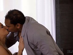 Afrikaans, Grote lul, Zwart, Pijpbeurt, Vriendin, Hardcore, Geschoren, Tiener