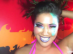 London Keyes Gets a salami For a handle