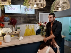 Anal, Gros seins, Plantureuse, Tromperie, Gorge profonde, Branlette thaïlandaise, Hard, Maigrichonne