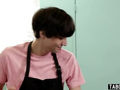 Arsch, Grosse titten, Lecken, Muschi, Stiefmutter, Strümpfe, Taboo, Titten