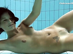 Badpak, Vrouw, Harig, Hd, Ondergoed, Openbaar, Douche, Alleen