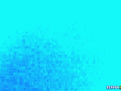 Большие сиськи, Брюнетки, Грудастые, Душ, Софткор, Соло, Дразнящие