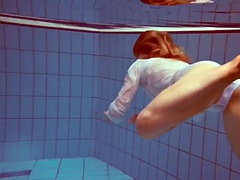 デカパイ, 彼女, プール, ポルノスター, 公共, ロシア人, 一人, ティーン