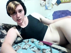 Amateur Lovely Hairy Teen Masturbate