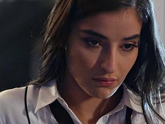 Anal, Mamada, Morena, Corridas faciales, Penetracion con dedos, Tacones, Montar