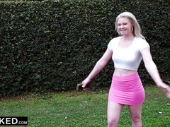 Gros cul, Grosse bite, Blonde, Sucer une bite, Éjaculation interne, Queue, Interracial, Nénés