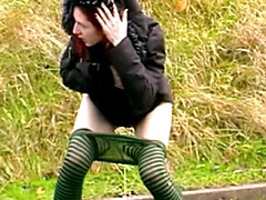 Fetisch, Fingern, Flashen, Hd, Pissen, Öffentlich, Dürr, Solo