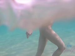 ビーチ, フェラチオ, 彼女, ハメ撮り, 公共, オマンコ, のぞき, 濡れ