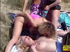 Salope, amateur-mom, first-timer