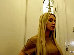 Gros seins, Bâillonner, Hard, Jeans, Lécher le sphincter, Rugueux, Jupe, Jarretelles