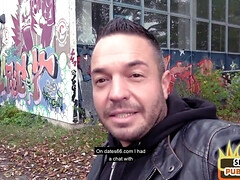 Arsch, Blasen, Deutsch, Handjob, Reif, Öffentlich, Ablutschen, Titten