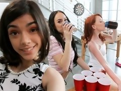 お尻, フェラチオ, バック, グループ, 手コキする, オージー, 赤毛, 剃毛