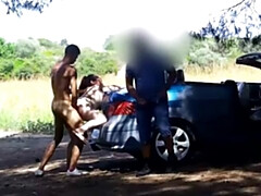 18 ans, Gros seins, Sucer une bite, Voiture, Tir de sperme, De plein air, Public, Espagnole