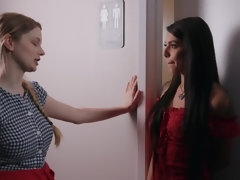 Gros seins, Noire, Tromperie, Doigter, Embrassement, Lesbienne, Léchez, Tatouage