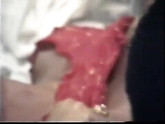 Enthousiasteling, Grote lul, Zwart, Bedriegen, Man die toekijkt, Huisvrouw, Rijpe lesbienne, Moeder die ik wil neuken