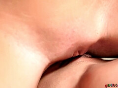 Kont, Vriendin, Sportzaal, Lesbisch, Likken, Kut duiken, Tiener, Tieten likken