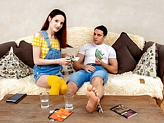 18 años, Mamada, Lamidas, Ruso, Hermanas, Tabú, Adolescente, Tetas